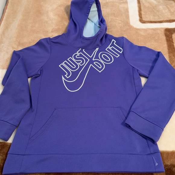 Men’s NiKe Hoodie - Picture 5 of 5